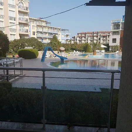 Apartament апартамент близо до морето в Sun City 1 -слънчев бряг Sunny Beach